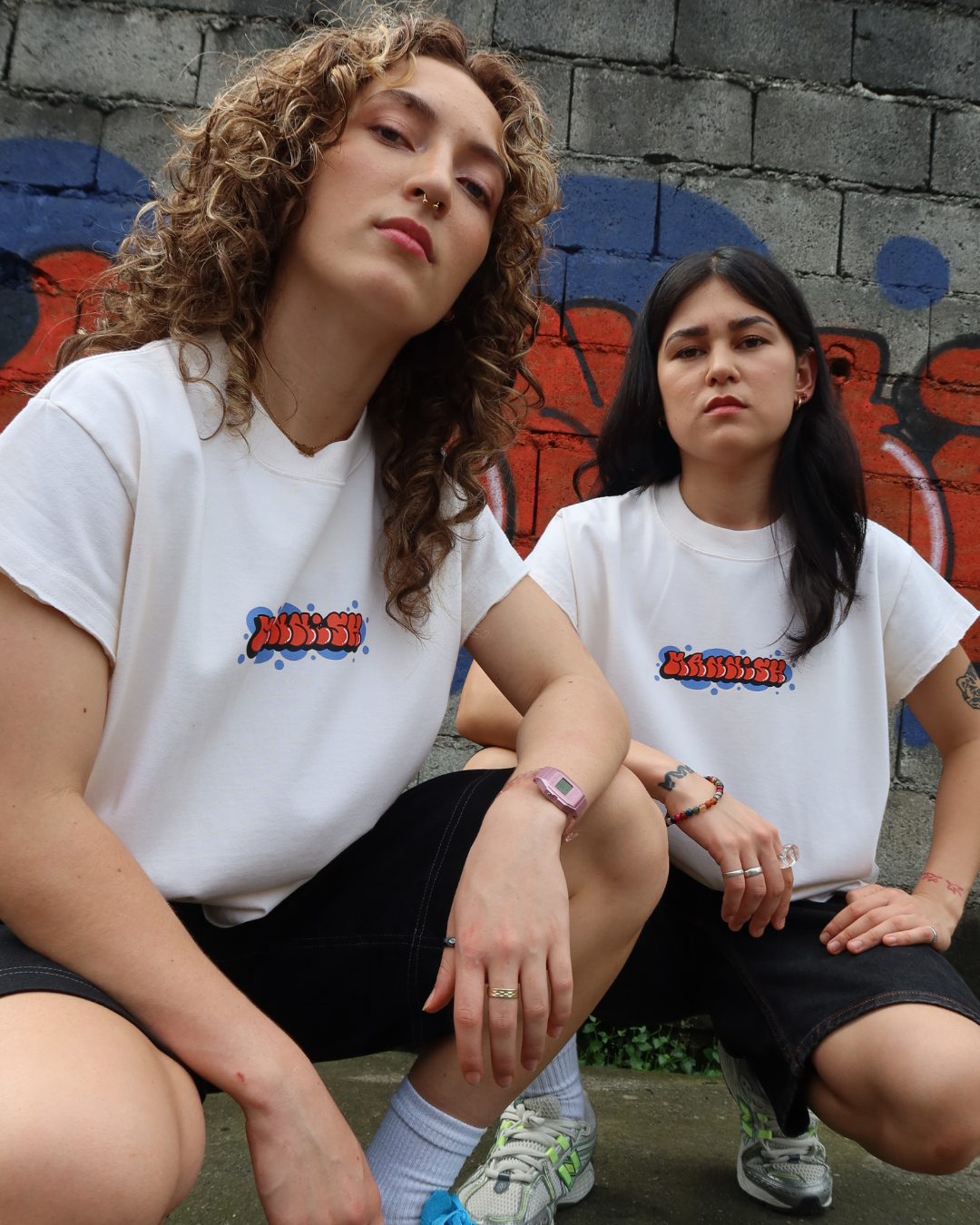 Rewrite the Wall High Collar Semi Muscle Cropped Distressed Tee